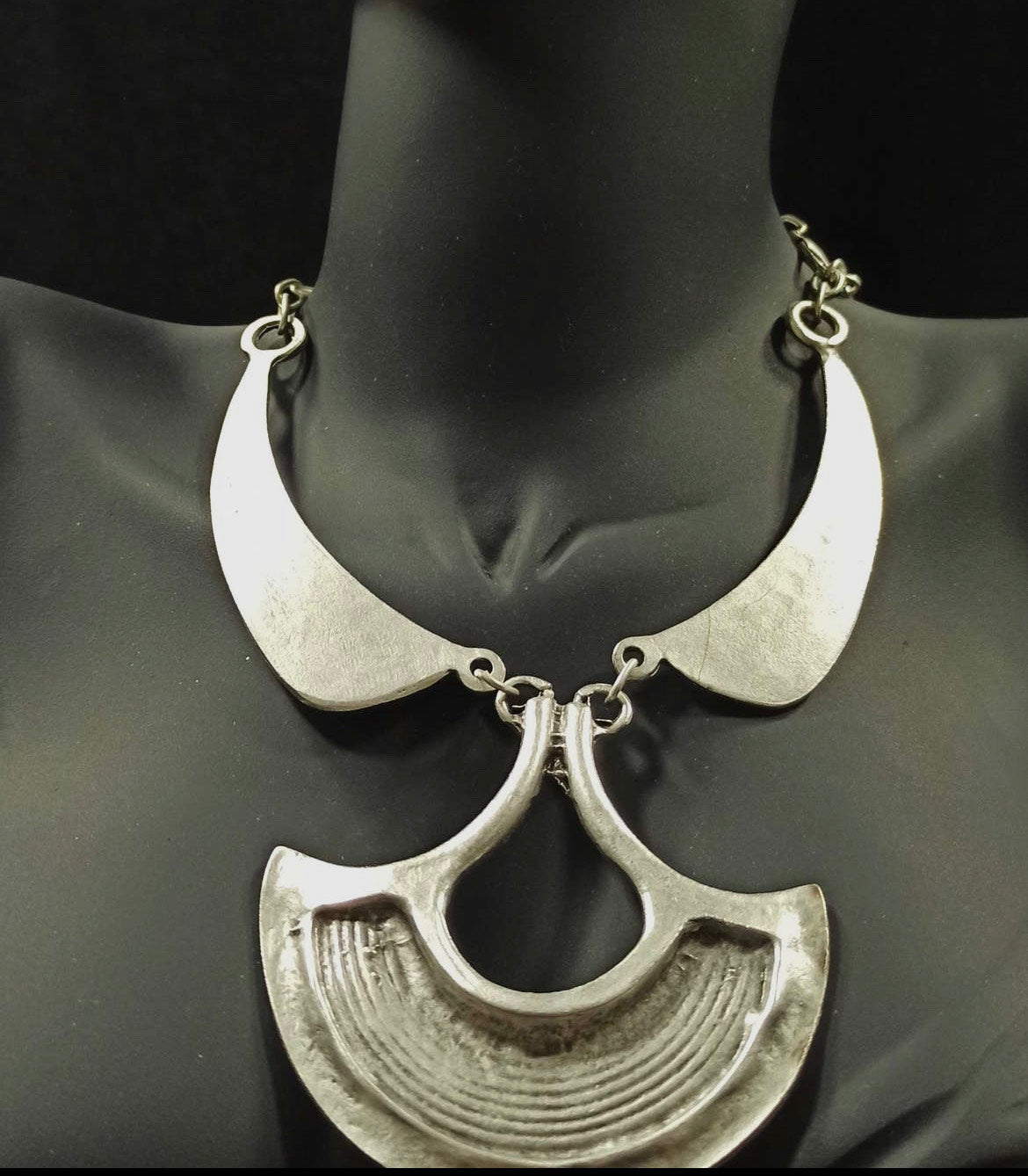 Handmade Pewter Necklace - NUD602