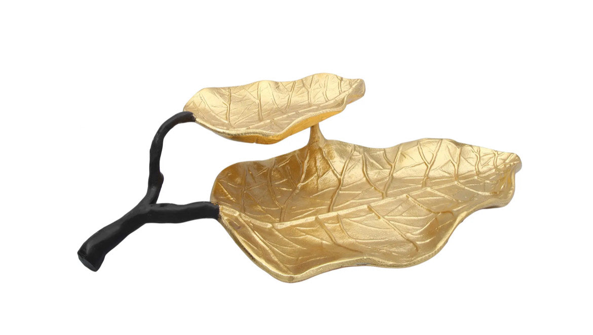 2 Tier Gold Leaf Shaped Dish With Engraved Vein Design