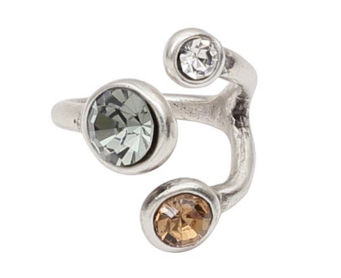 CHANOUR Crystal Trio Ring