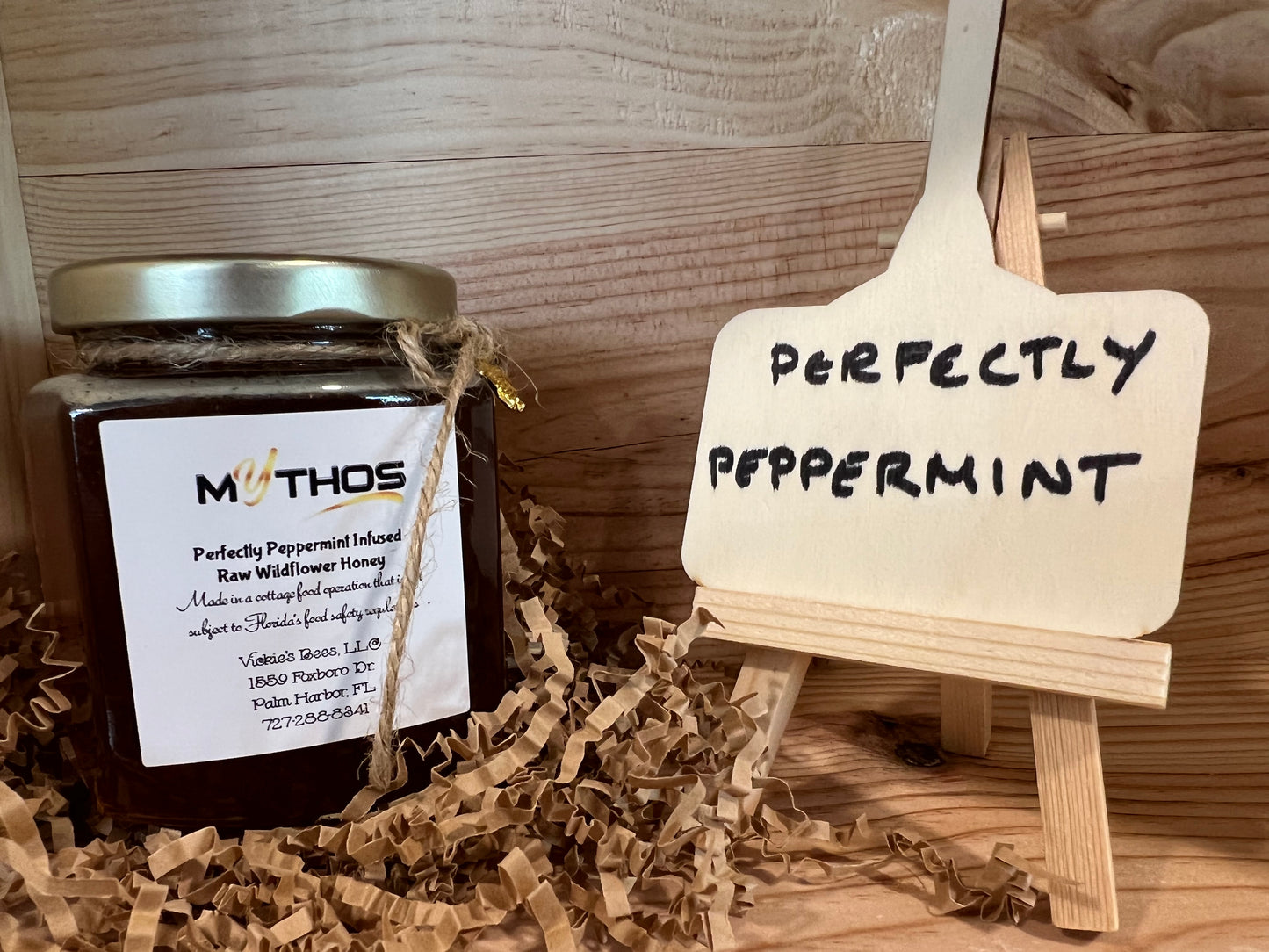 Perfectly Peppermint naturally infused honey